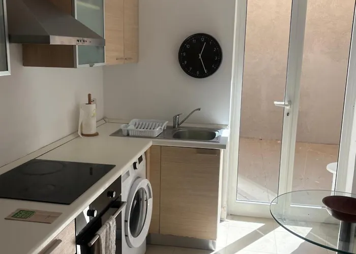 아파트 Seaside & *