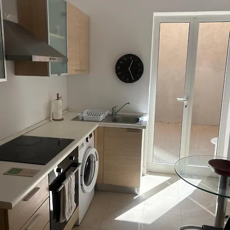 Apartament Seaside & *